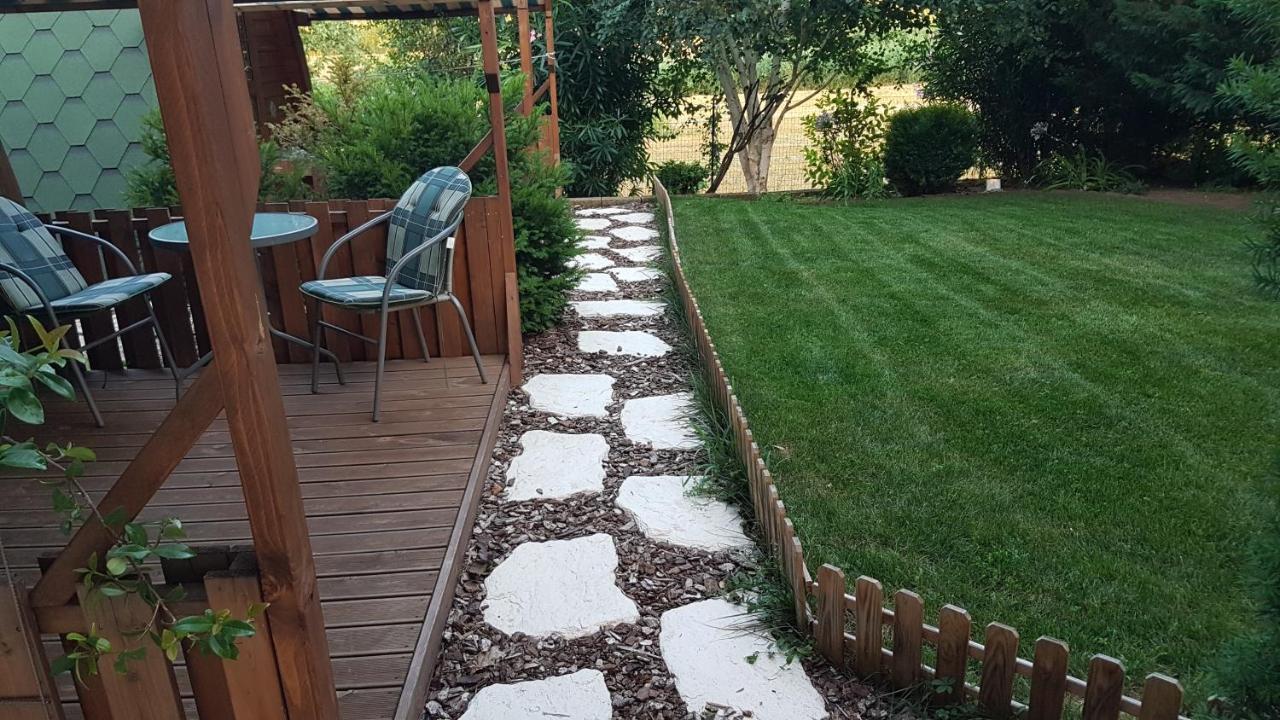 Asso Bed & Breakfast Manerba del Garda Exterior photo