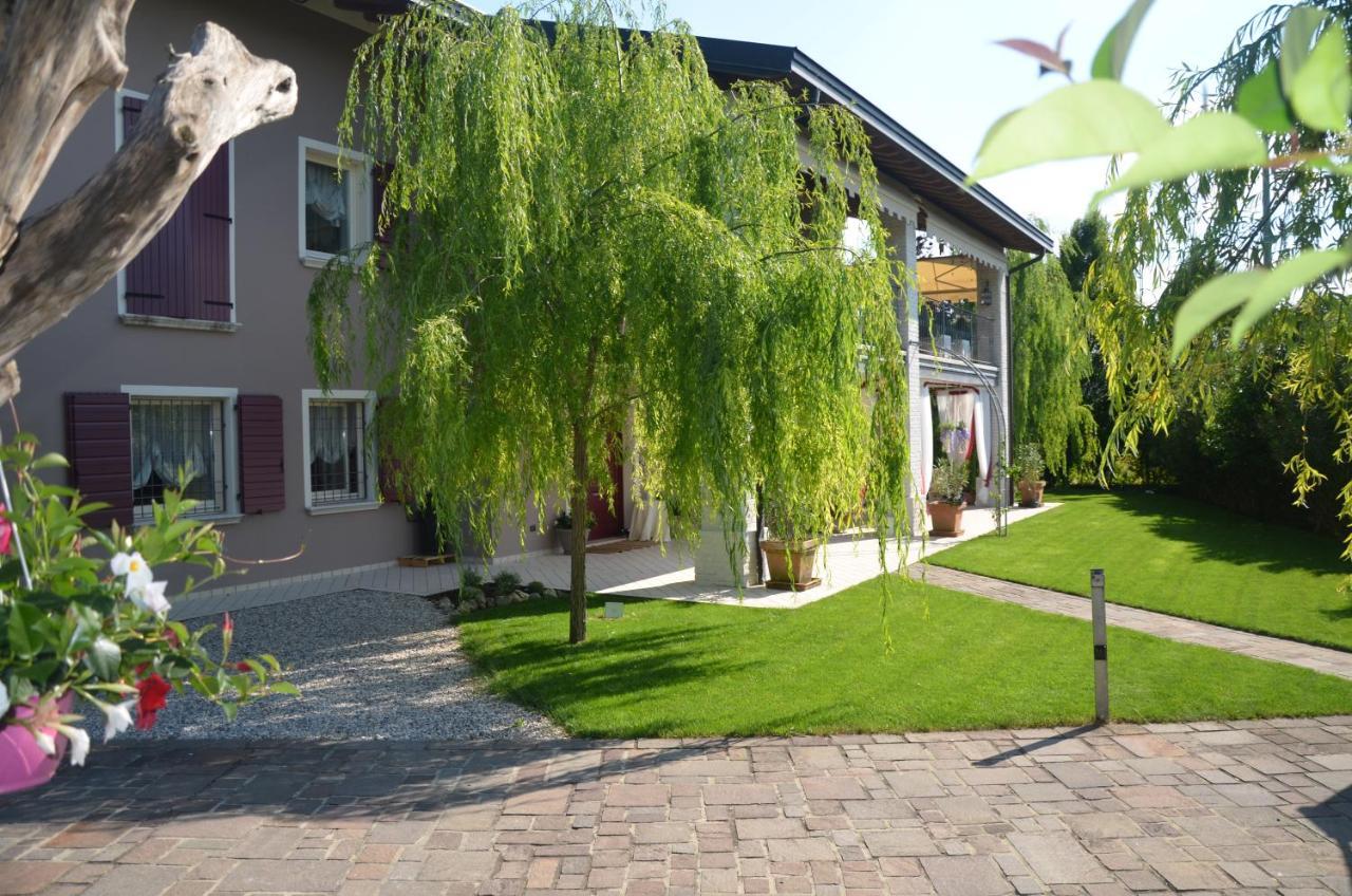 Asso Bed & Breakfast Manerba del Garda Exterior photo