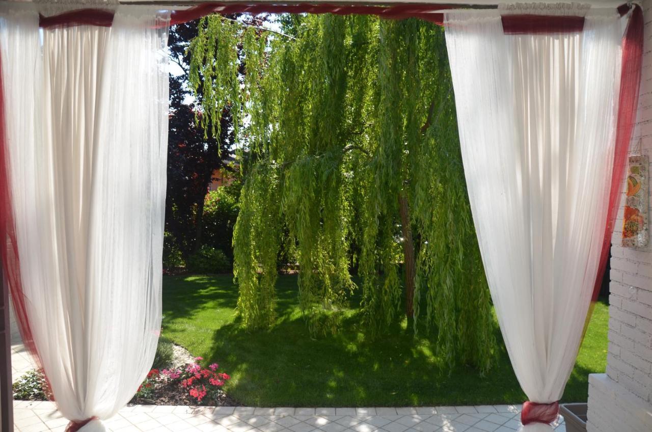 Asso Bed & Breakfast Manerba del Garda Exterior photo