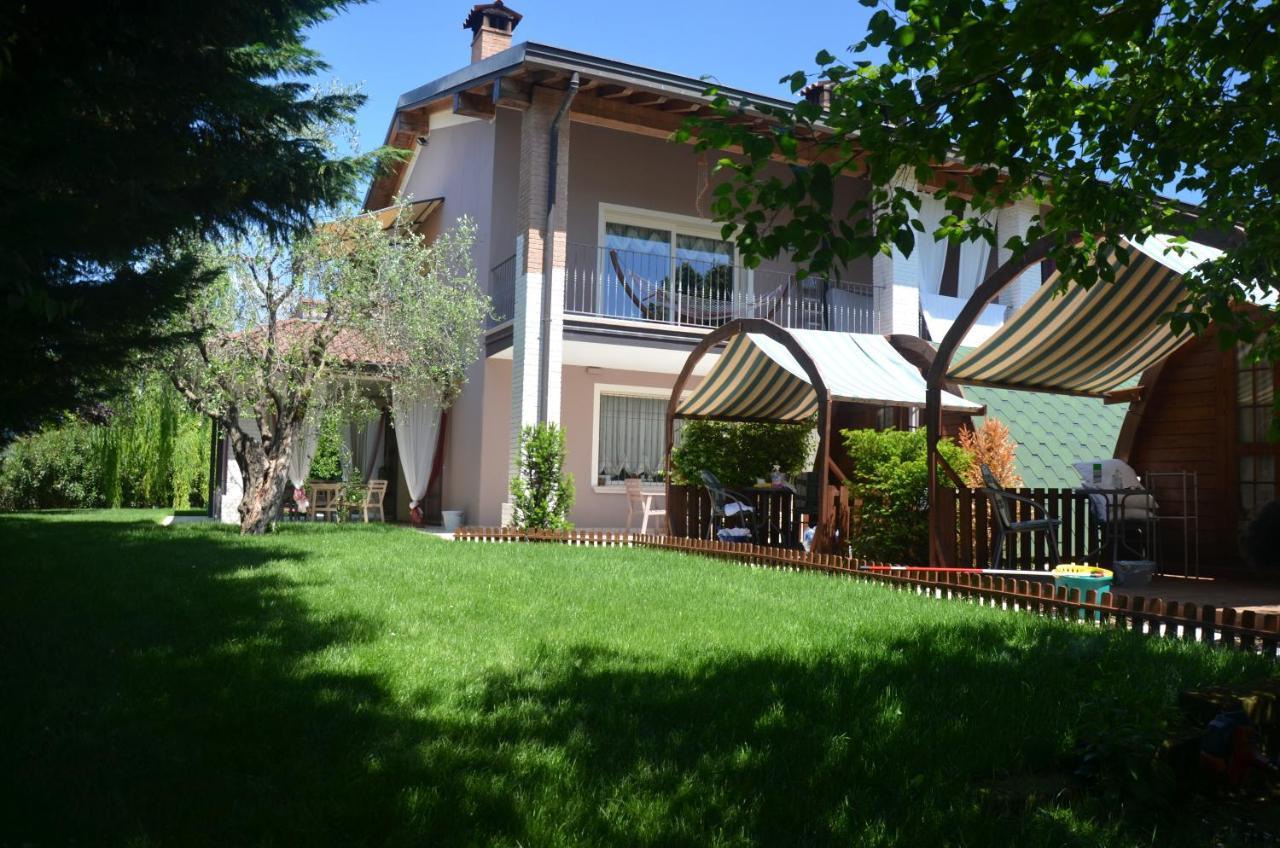 Asso Bed & Breakfast Manerba del Garda Exterior photo